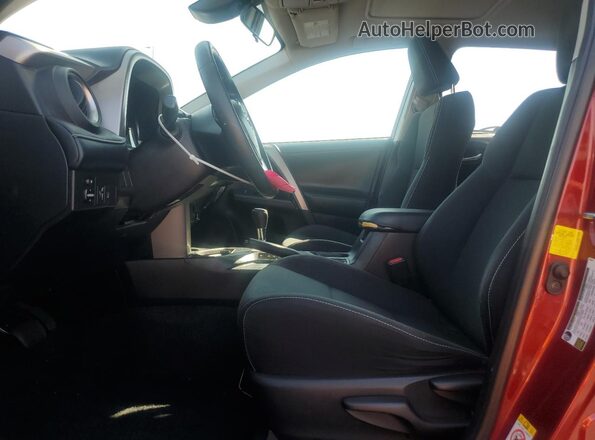 2T3WFREV9JW467559 2018 TOYOTA RAV4 Burgundy Vista interior delantera