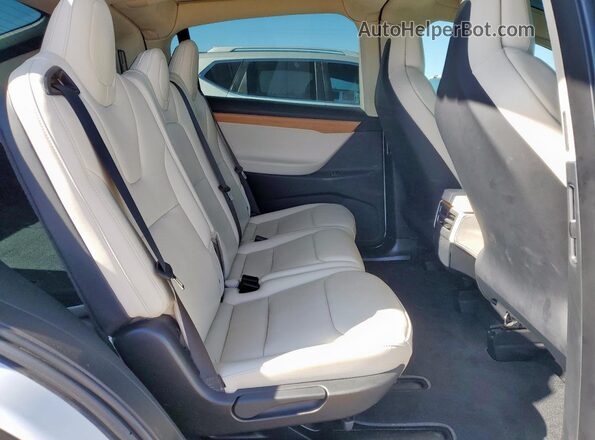 5YJXCAE41KF183128 2019 TESLA MODEL X White 