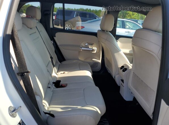 W1N4M4GB8MW091681 2021 MERCEDES-BENZ GLB-CLASS White Widok wnętrza z tyłu