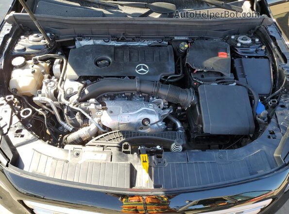 W1N4M4GB1PW318049 2023 MERCEDES-BENZ GLB-CLASS Черный 
