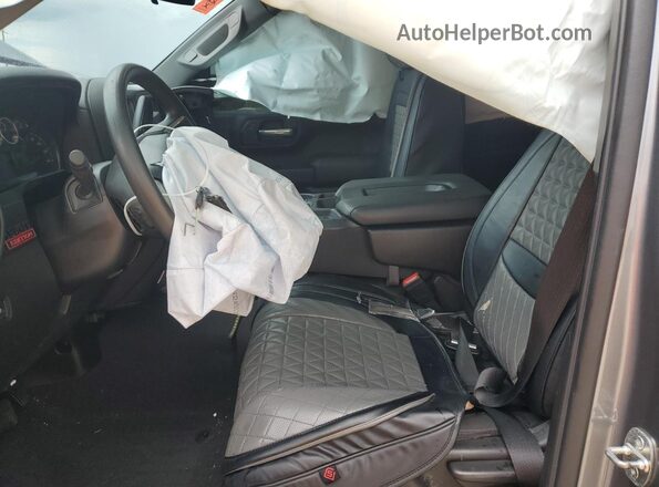 1GCPYCEH8MZ444686 2021 CHEVROLET ALL MODELS Серый Вид панели приборов