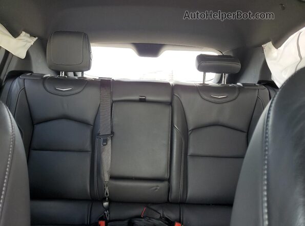1GYFZCR45LF101991 2020 CADILLAC XT4 White Widok wnętrza z tyłu