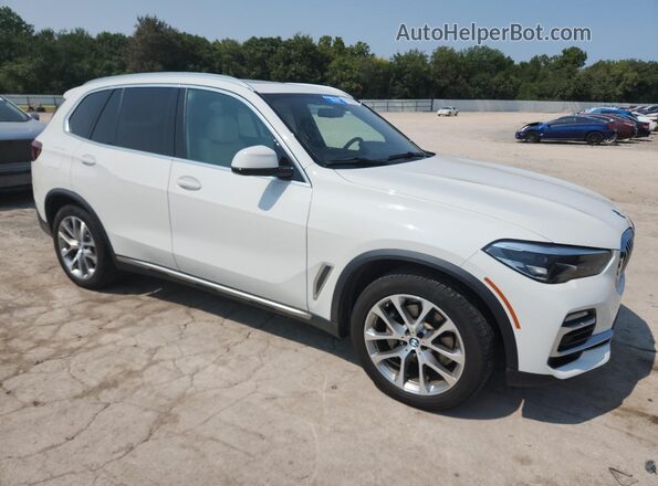 5UXCR6C00L9C65486 2020 BMW X5 White Вид спереду