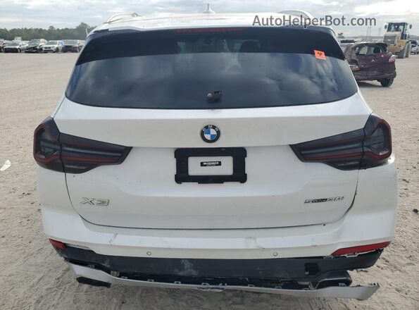 WBX47DP07NN155863 2022 BMW X3 White Widok wnętrza z przodu