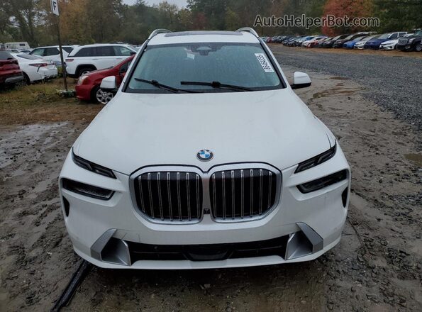 5UX23EM05P9P12225 2023 BMW X7 White Rear view