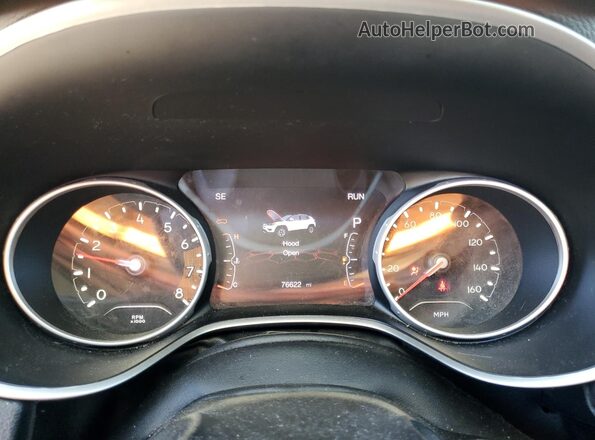 3C4NJCAB6LT220058 2020 JEEP COMPASS Blue Instrument cluster view
