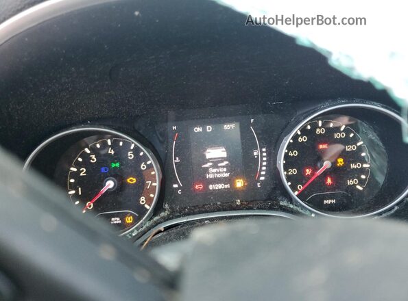 3C4NJCAB7LT247883 2020 JEEP COMPASS Red Instrument cluster view
