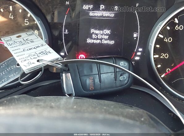 3C4NJCBB3JT362489 2018 JEEP COMPASS Silver Առջևի վահանակի տեսք