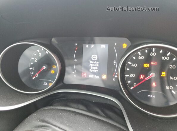 3C4NJCBB6LT224660 2020 JEEP COMPASS Black Вид щитка приладів