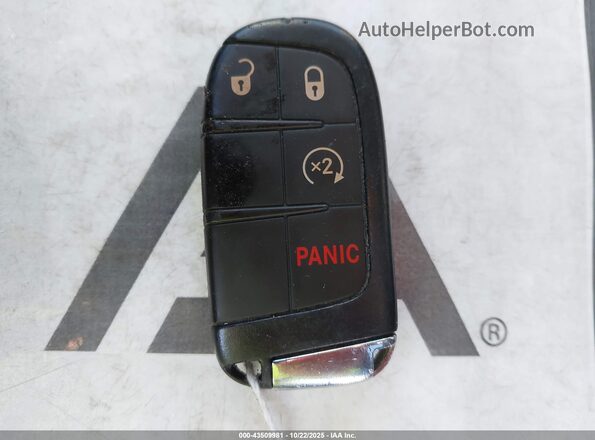 3C4NJCCB2LT211337 2020 JEEP COMPASS Black Vista del salpicadero