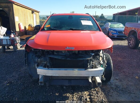 3C4NJDAB4LT157936 2020 JEEP COMPASS Orange Вид задньої частини салону