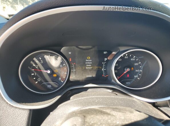 3C4NJDAB5LT107045 2020 JEEP COMPASS Silver Вид щитка приладів