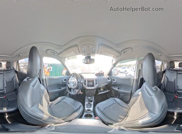 3C4NJDBB0LT255098 2020 JEEP COMPASS Blue Панорамний вид салону 360°