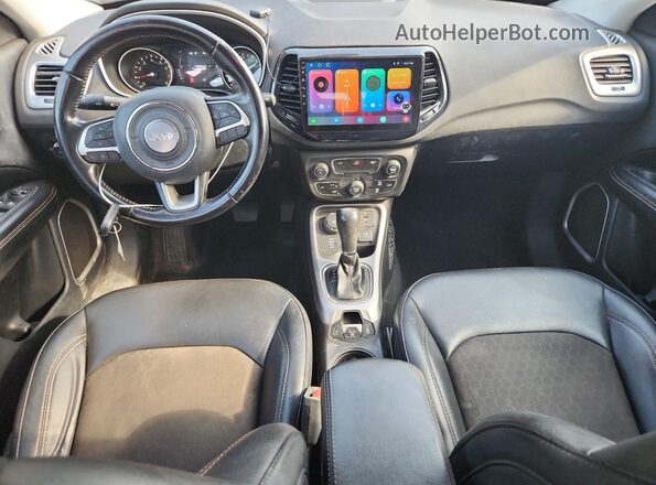 3C4NJDBB1LT150182 2020 JEEP COMPASS Black Вид панелі приладів