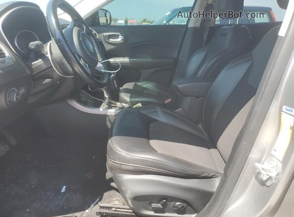 3C4NJDBB5LT143199 2020 JEEP COMPASS Silver Vista interior delantera