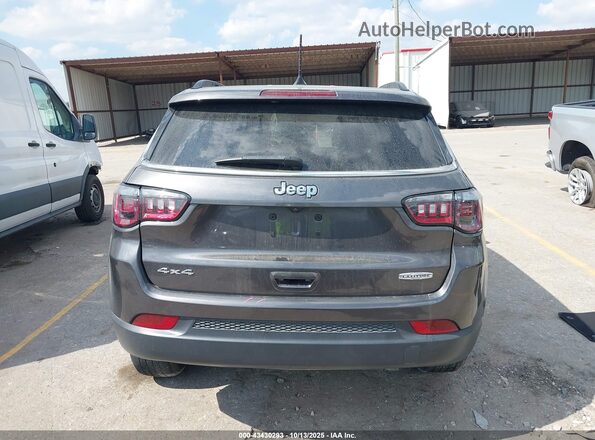 3C4NJDBB5NT165433 2022 JEEP COMPASS Gray 
