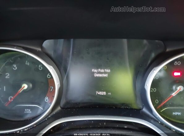 3C4NJDBB8JT366401 2018 JEEP COMPASS Gray Widok tylnych siedzeń