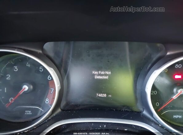 3C4NJDBB8JT366401 2018 JEEP COMPASS Gray Widok wnętrza 360 stopni