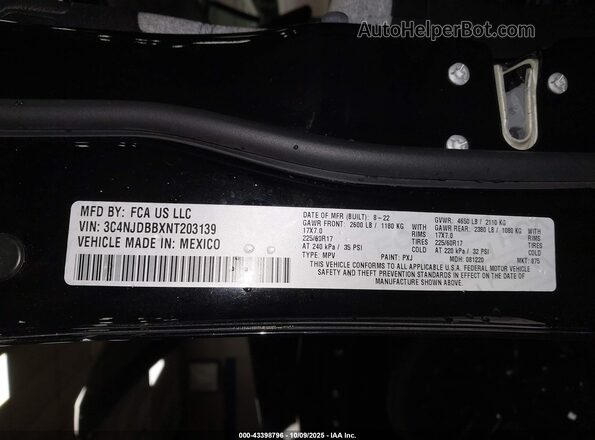 3C4NJDBBXNT203139 2022 JEEP COMPASS Black Engine compartment view