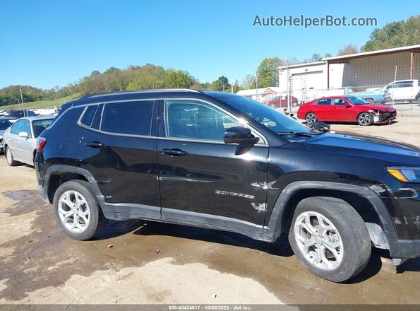 3C4NJDBN0RT163220 2024 JEEP COMPASS Black Widok z przodu