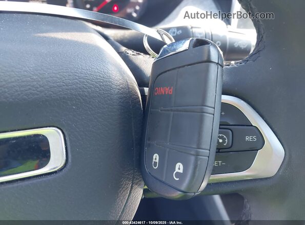 3C4NJDBN0RT163220 2024 JEEP COMPASS Black Widok deski rozdzielczej