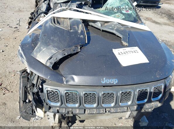 3C4NJDBN3RT582419 2024 JEEP COMPASS Gray Widok z tyłu