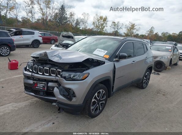 3C4NJDCB7NT112019 2022 JEEP COMPASS Silver Przód lewy