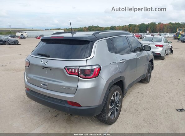 3C4NJDCB7NT112019 2022 JEEP COMPASS Silver Tył prawy