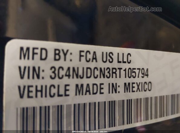 3C4NJDCN3RT105794 2024 JEEP COMPASS Black Widok komory silnika