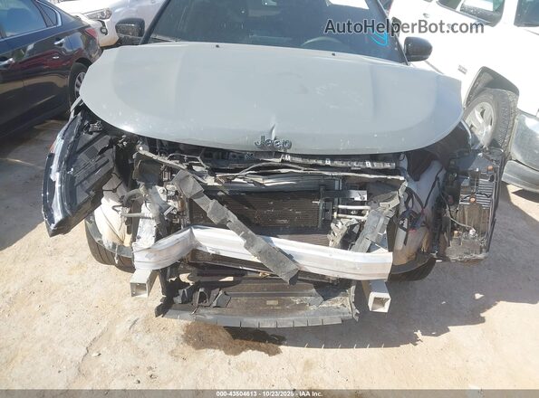 3C4NJDCN5RT581917 2024 JEEP COMPASS Gray Widok z przodu