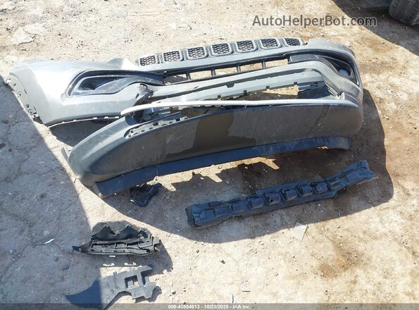 3C4NJDCN5RT581917 2024 JEEP COMPASS Gray Widok zestawu wskaźników