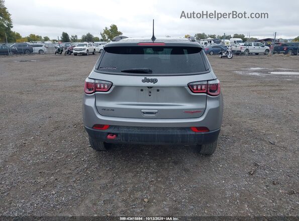 3C4NJDDB1LT193899 2020 JEEP COMPASS Gray 