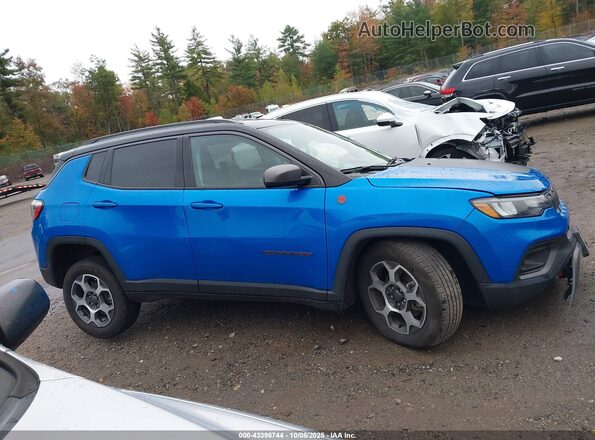 3C4NJDDB6NT186451 2022 JEEP COMPASS Blue 360 interior view