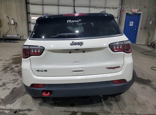 3C4NJDDB7LT171471 2020 JEEP COMPASS White Вид ззаду