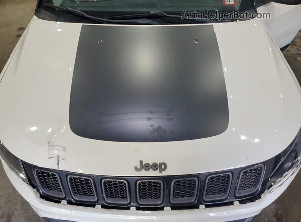 3C4NJDDB7LT171471 2020 JEEP COMPASS White Вид підкапотного простору