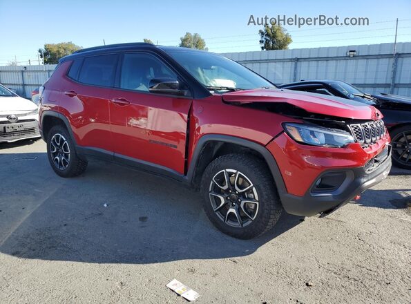 3C4NJDDN2ST533182 2025 JEEP COMPASS Red 