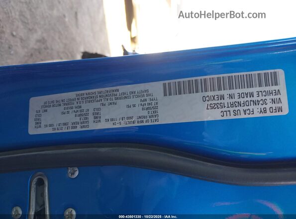 3C4NJDFN3RT153257 2024 JEEP COMPASS Blue Շարժիչի բաժամունքի տեսք
