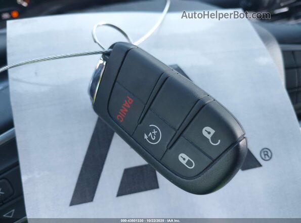 3C4NJDFN3RT153257 2024 JEEP COMPASS Blue Առջևի վահանակի տեսք