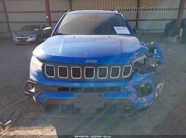 3C4NJDFN3RT153257 2024 JEEP COMPASS Blue Սարքավորումների վահանակի տեսք