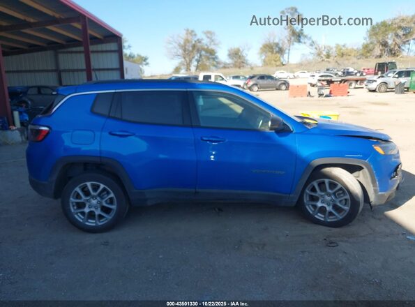 3C4NJDFN3RT153257 2024 JEEP COMPASS Blue Սալոնի հետևի տեսք