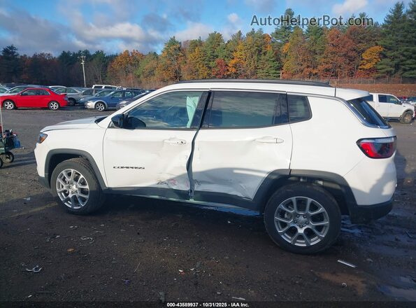 3C4NJDFN8RT104135 2024 JEEP COMPASS White Панорамний вид салону 360°