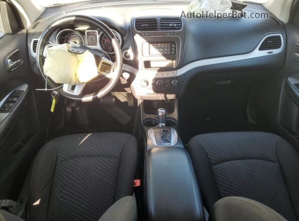 3C4PDCAB1LT226513 2020 DODGE JOURNEY White Вид панелі приладів