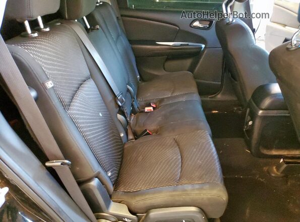 3C4PDCAB4LT275463 2020 DODGE JOURNEY Черный Вид задней части салона