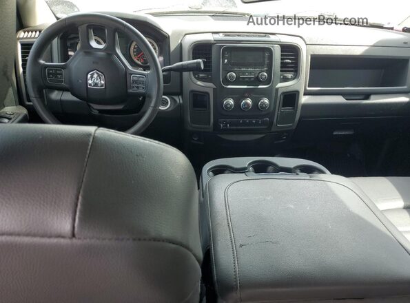 3C63RPGL6JG318544 2018 RAM 3500 White 