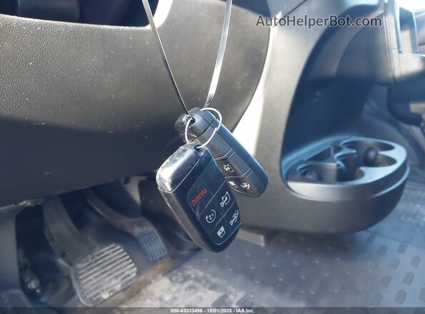 3C6LRVAG6RE124880 2024 RAM PROMASTER 1500 Gray Widok deski rozdzielczej