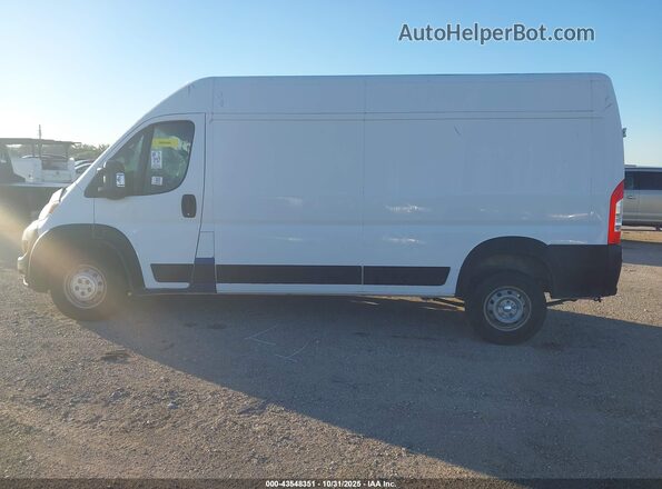 3C6LRVDG0PE548838 2023 RAM PROMASTER 2500 Белый Вид задней части салона