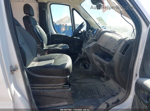 3C6LRVVG4SE512755 2025 RAM PROMASTER 2500 Белый Вид салона спереди