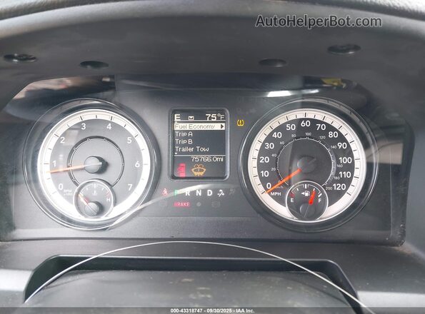 3C6RR7KT6MG548591 2021 RAM 1500 CLASSIC Black Vista de los asientos traseros