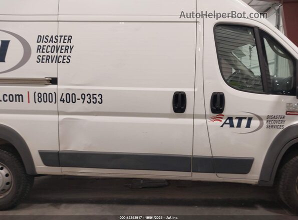 3C6TRVCG2JE144237 2018 RAM PROMASTER 2500 White Vista interior trasera
