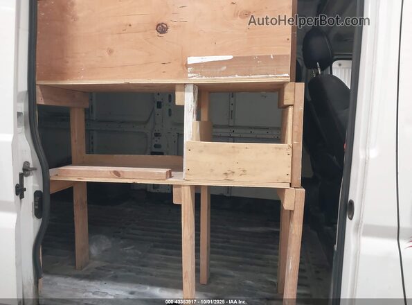 3C6TRVCG2JE144237 2018 RAM PROMASTER 2500 White Vista de la etiqueta del VIN